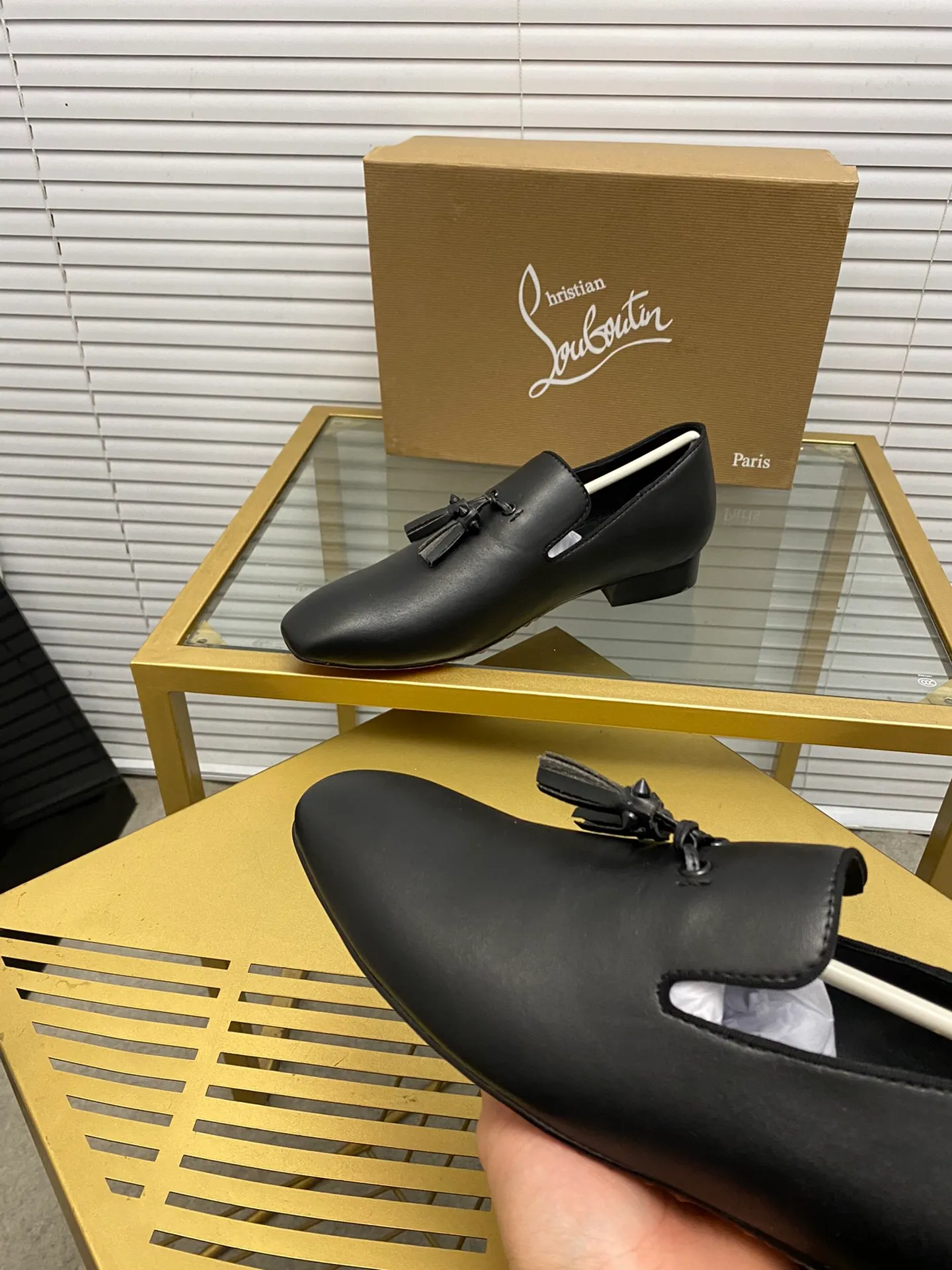 (Customized model) Ex-factory price is 500. christian louboutin2023 latest model (CL red sole shoes) counter series, casual sneakers for couples 📢 📢 📢 exclusive hot style release 🎈🎈💪 movable latex feet 👻 finished outsole line [satisfied] 😝Female 35-40# Male 38#-46, global supply😝 [Top version]: Original imported genuine leather upper, top original leather lining, original molded TPU outsole, original 1:1 detail processing, original shoe last,